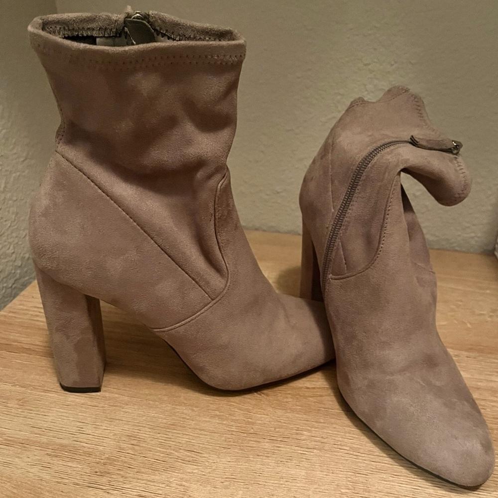 MADDEN GIRL Deanna Ankle Boot (Sz9)